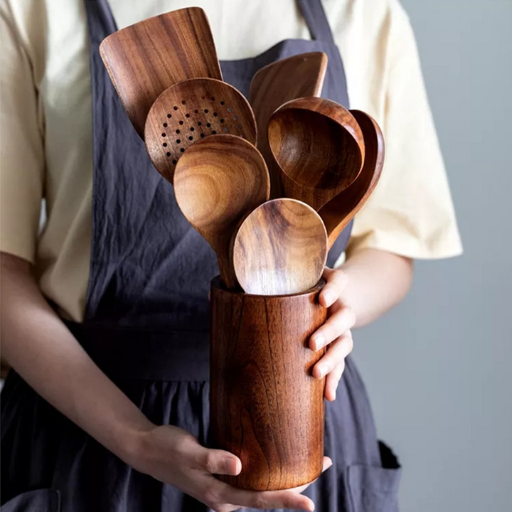 EcoChef - Stornfield Teak Wood Dinnerware Set