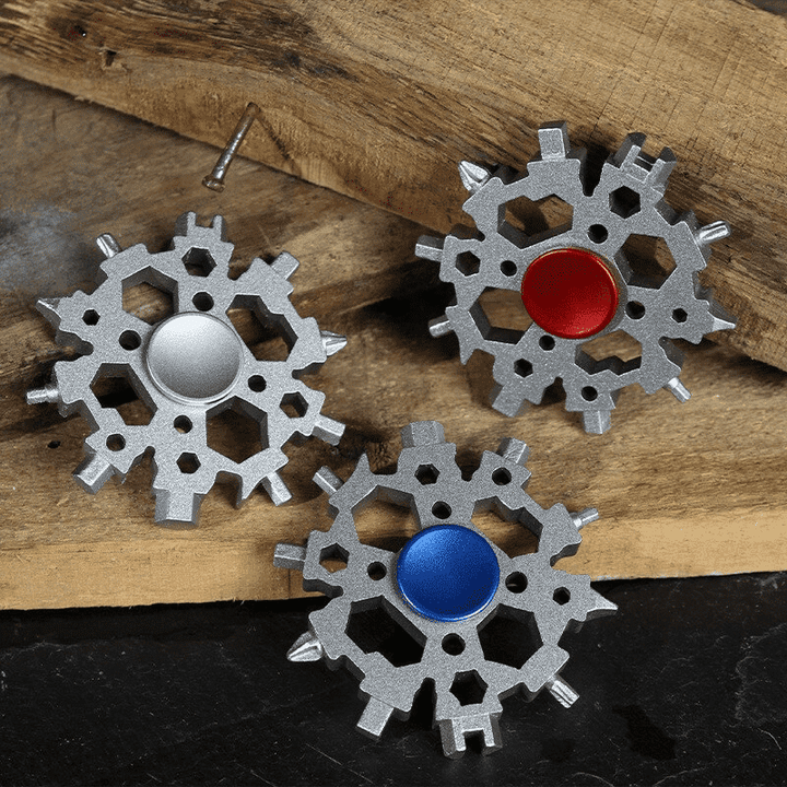 22-in-1 Snowflake Multi-Tool With Fidget Spinner | Stornfield