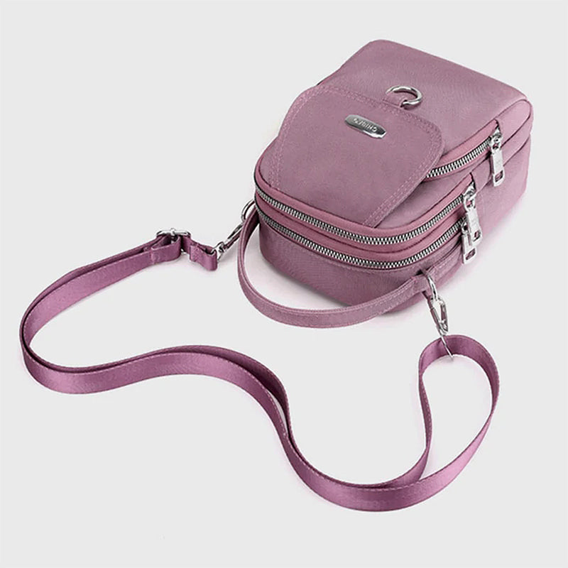 Lightweight waterproof shoulder bag with multiple pockets | Stornfield