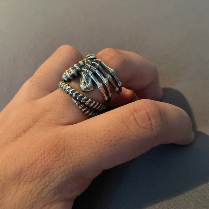 Stornfield | Alien-Facehugger-Ring