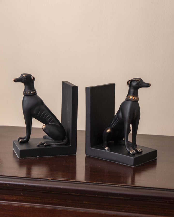 Stornfield | Watchdog-shaped Book Holder - Black