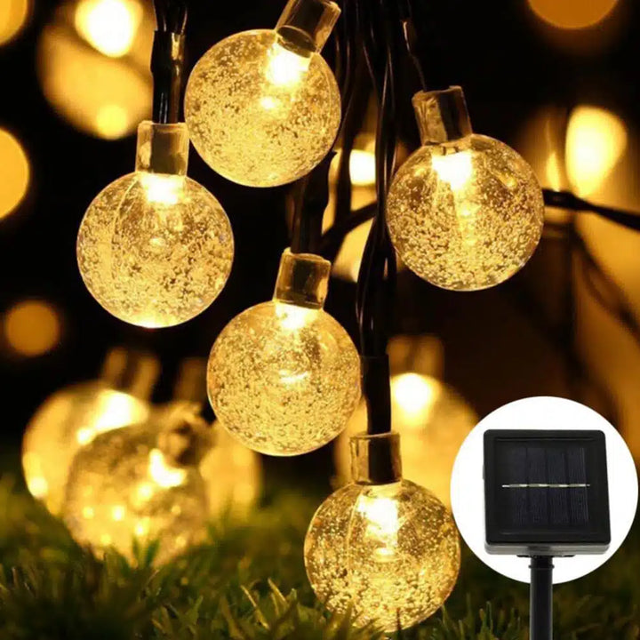 String lights with 30 balls – Charging via solar panel | Stornfield