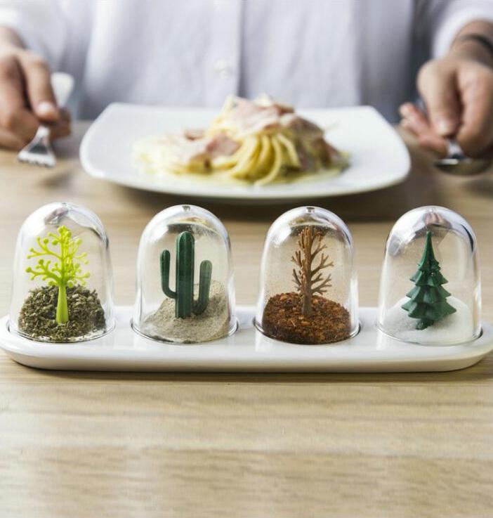 Tempus - Salt and Pepper Shakers in Dome Ornament | Stornfield