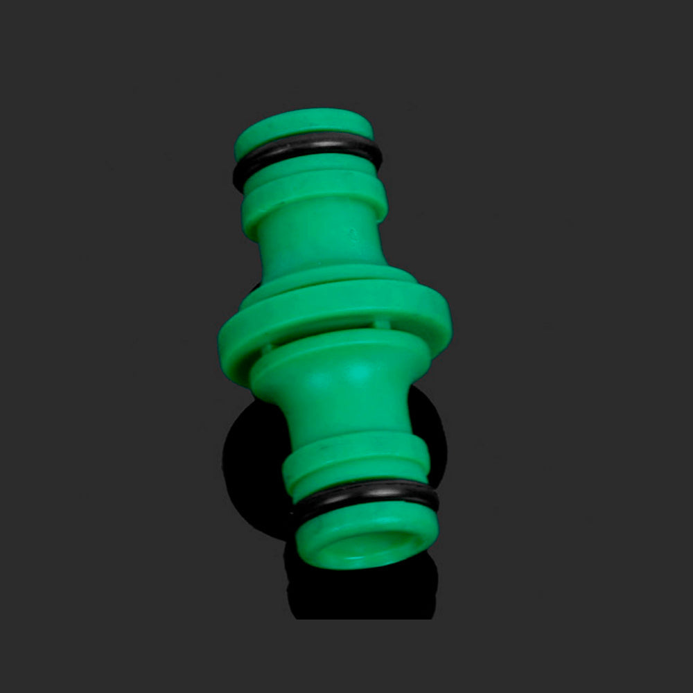 Adapter for water hose extension | Stornfield