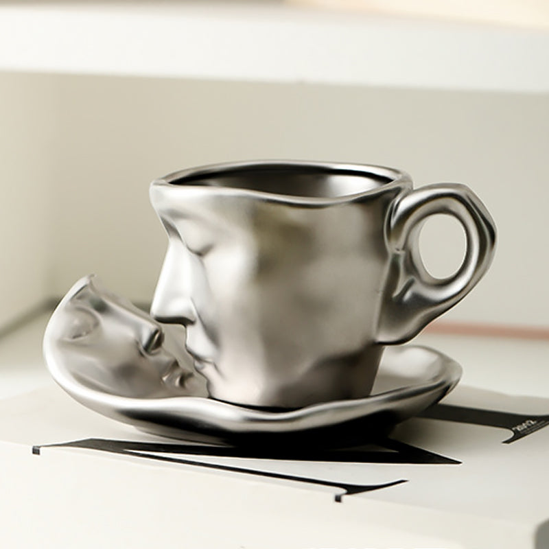 Stornfield | Kyssnades Face ceramic mug