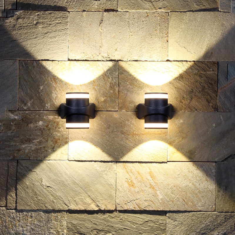 Modern Cylindrical Die-Cast Aluminum LED Waterproof Outdoor Garden Wall Light | Stornfield