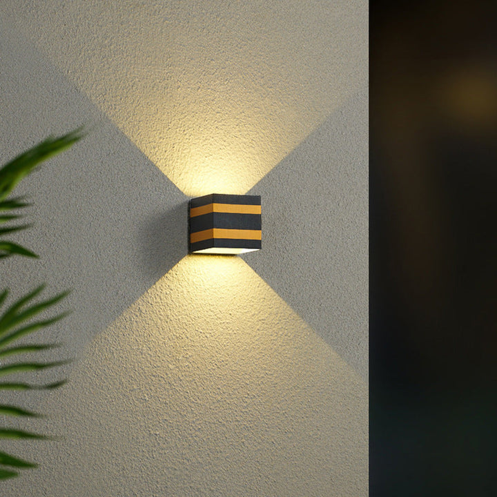 Outdoor Minimalist Square Cube Aluminum Waterproof LED Wall Sconce Lamp | Stornfield