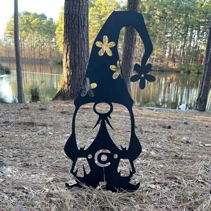 Outdoor Funny Adorable Gnomes Garden Decoration Statue | Stornfield