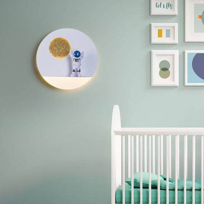 Stornfield | Creative Contemporary Iron Resin Astronaut LED Round Wall Lamp for Bedroom