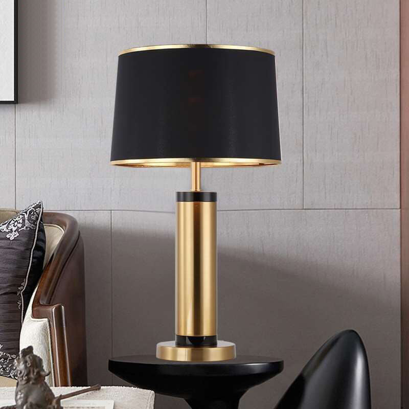 Stornfield | Lampe de table en fer cylindrique moderne et transitionnelle à 1 ampoule pour le salon