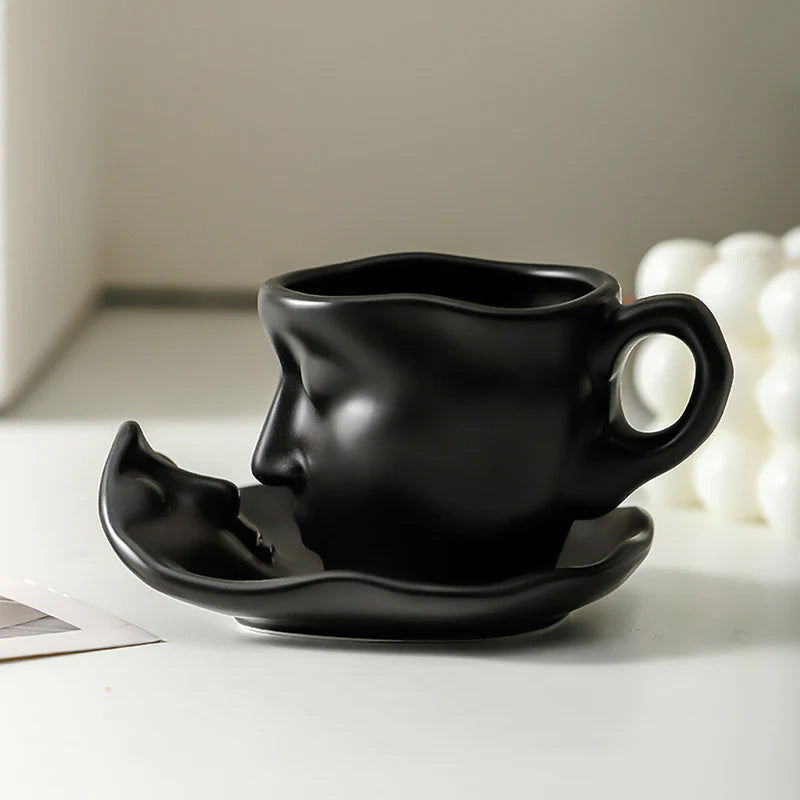 Stornfield | Kyssnades Face ceramic mug