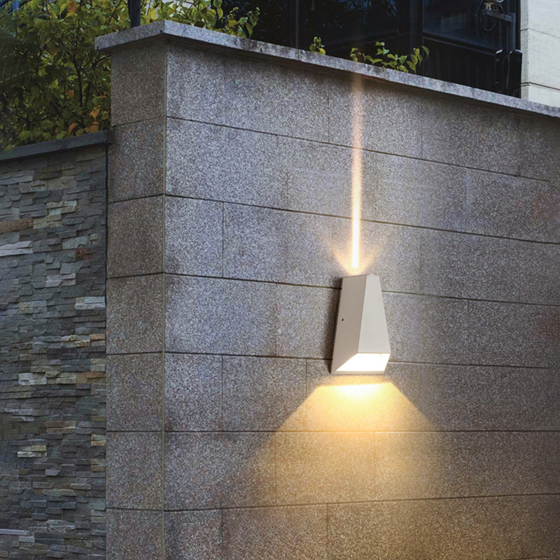 Outdoor Modern Column Geometry LED Waterproof Wall Sconce Lamp | Stornfield