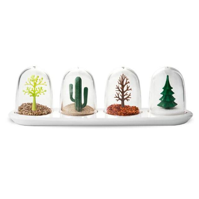 Tempus - Salt and Pepper Shakers in Dome Ornament | Stornfield
