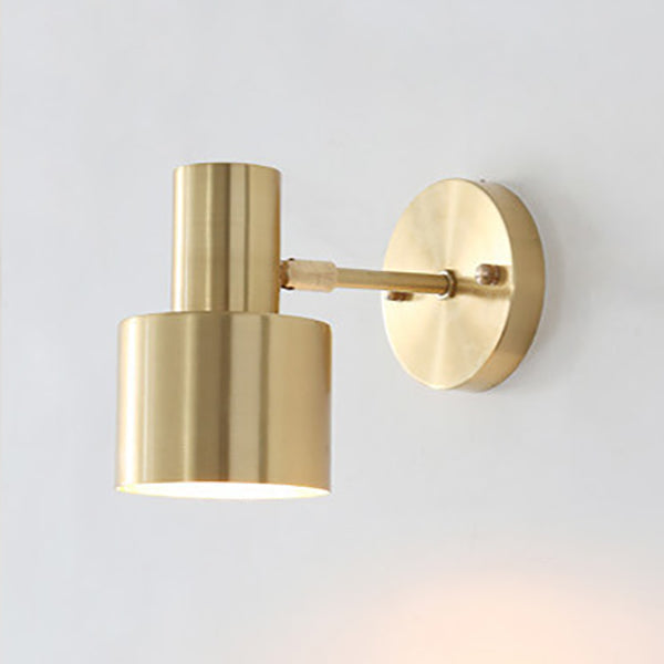 Modern Gold Wall Lamp - Minimalist Metal Design for Luxury Interiors | Stornfield