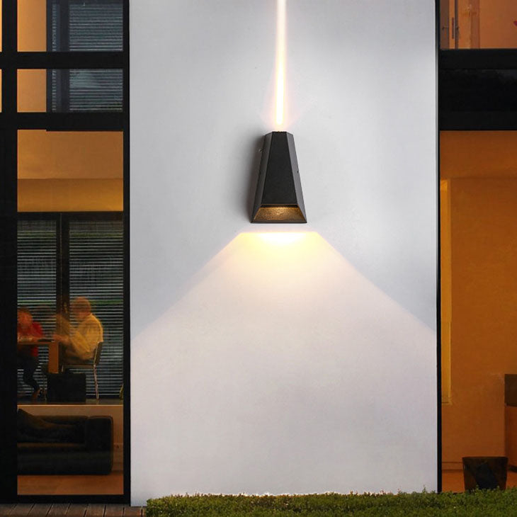 Outdoor Modern Column Geometry LED Waterproof Wall Sconce Lamp | Stornfield