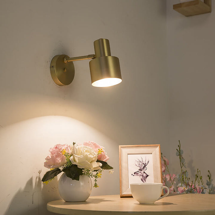 Modern Gold Wall Lamp - Minimalist Metal Design for Luxury Interiors | Stornfield