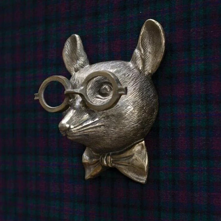 Stornfield | Tiger head resin pendant