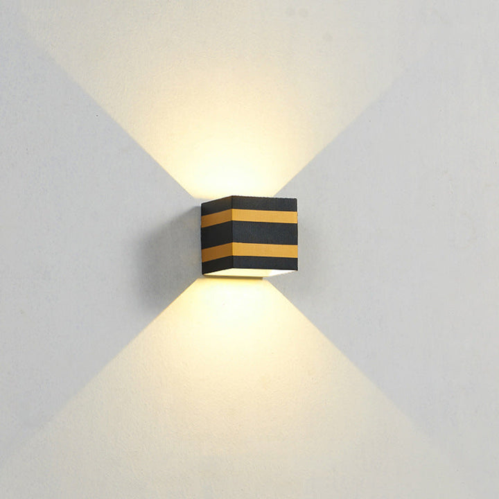 Outdoor Minimalist Square Cube Aluminum Waterproof LED Wall Sconce Lamp | Stornfield