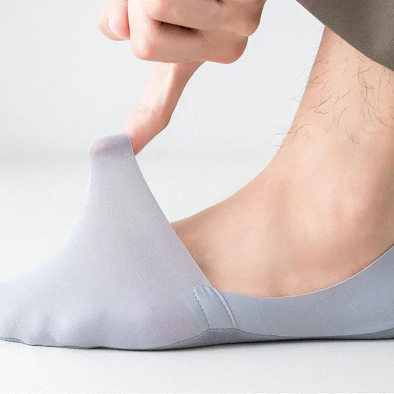 Comfortable anti-slip ice silk socks | Stornfield