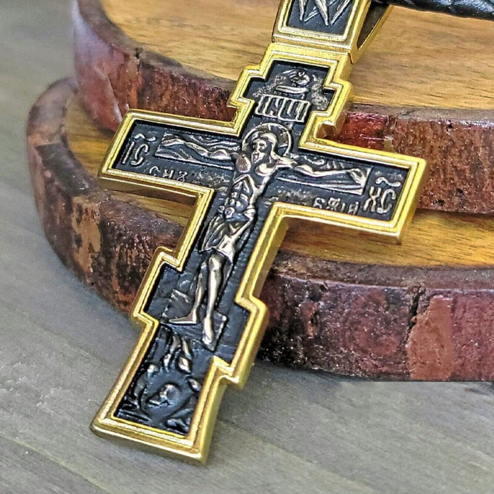 Vintage Cross Necklace Stornfield