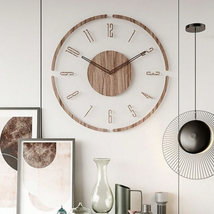35cm Nordic Minimalist Wall Clock made of solid wood | Stornfield