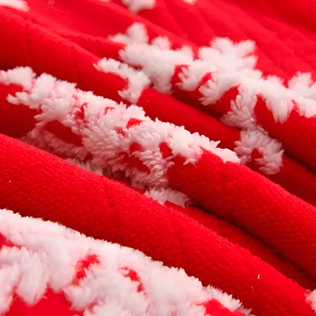 Soft fleece Stornfieldanket with snowflake pattern – Cozy & warming | Perfect for sofa and bed | Stornfield