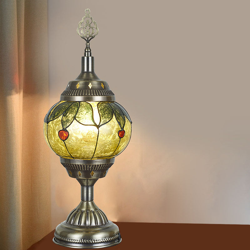Stornfield | Romantic 1-Light Enameled Iron Oval Traditional Tiffany Table Lamp for Bedroom