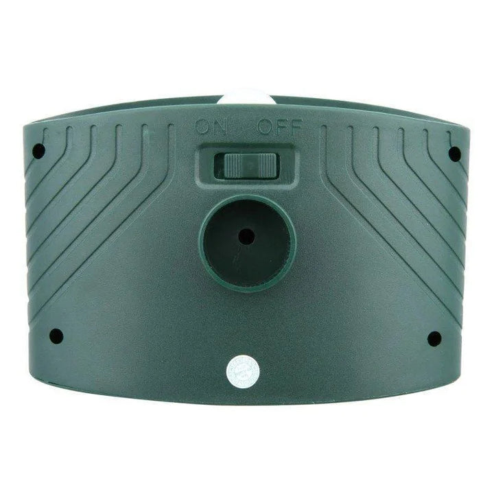 Stornfield | Solar-Powered Ultrasonic Deer Repeller - Effective Deer Deterrent for Gardens & Yards in 48 Hours