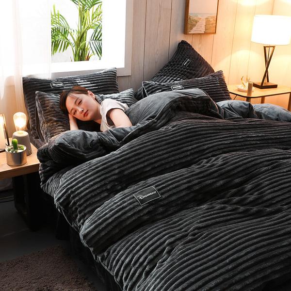 Stornfield | Thickened Corduroy Velvet Bedding Set