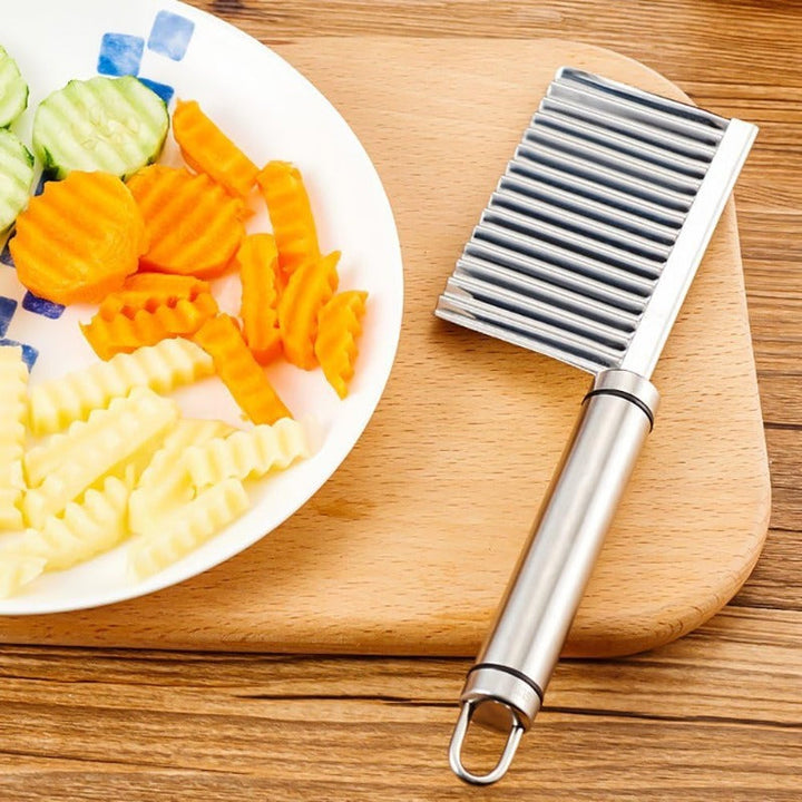 Effortless Wave Cut Knife Stornfield