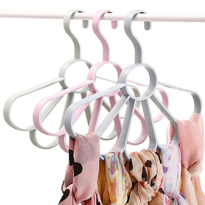 PETAL SHAPE CREATIVE SCARF HANGERS Stornfield