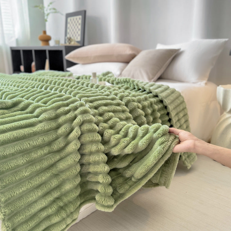 Luxurious flannel blanket made of rabbit fur imitation
