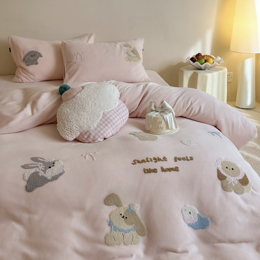 Milk fiber bedding with cartoon motifs, 3–4 piece