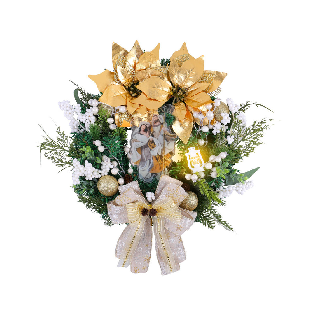 Christmas wreath with golden oil lamp