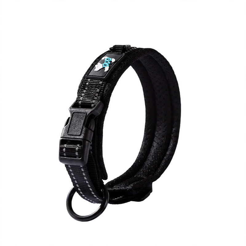 Fabric collar for dogs, adjustable and durable