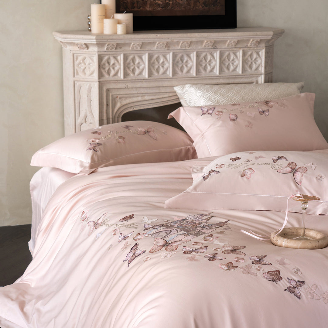 Bedding set made of long-staple cotton with embroidery