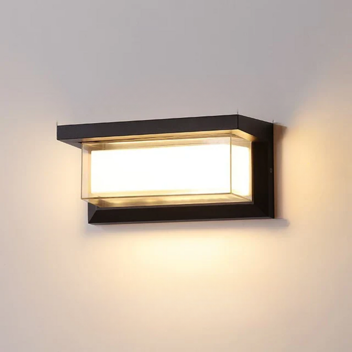 Modern outdoor wall light for garden and terrace | Stornfield