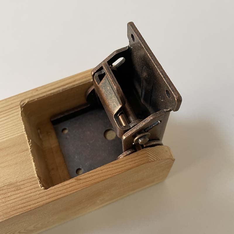 90 Degrees Self-locking Folding Hinge Anti-corrosion Invisible Connector | Stornfield