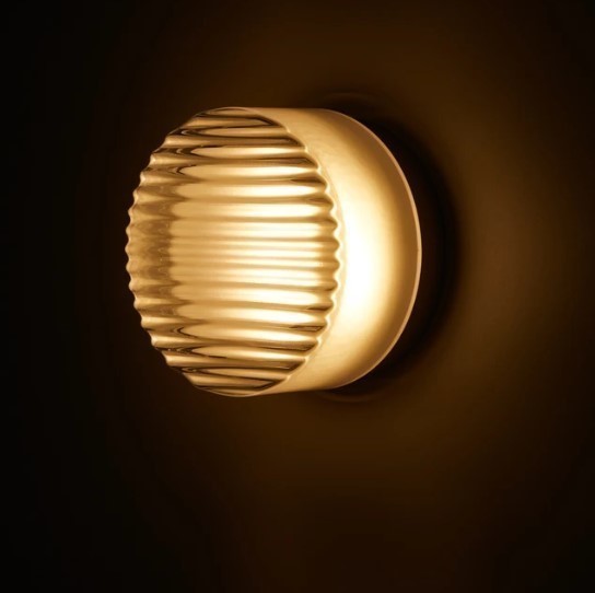 Modern LED Wall Light – Elegant Design for Living and Bedroom | Stornfield