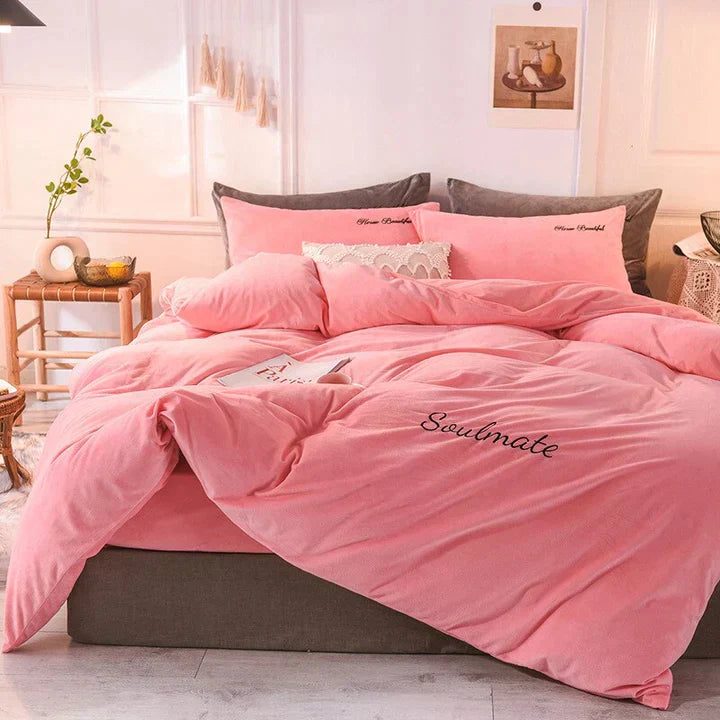 Stornfield | Bedding - Cozy fleece bedding for an unparalleled sleeping experience