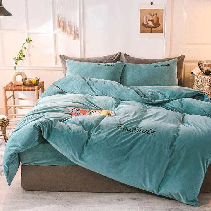 Stornfield | Bedding - Cozy fleece bedding for an unparalleled sleeping experience