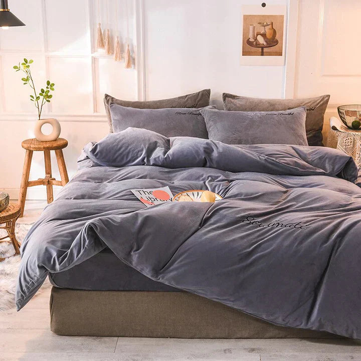 Stornfield | Bedding - Cozy fleece bedding for an unparalleled sleeping experience