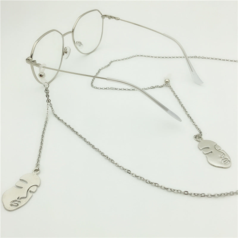 Artistic Face Pendant Necklace Stornfield
