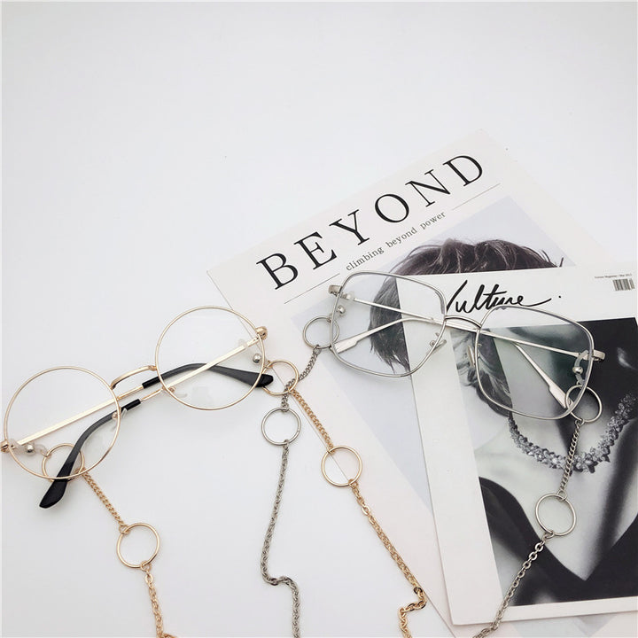 Chic Metal Eyewear Chain Stornfield