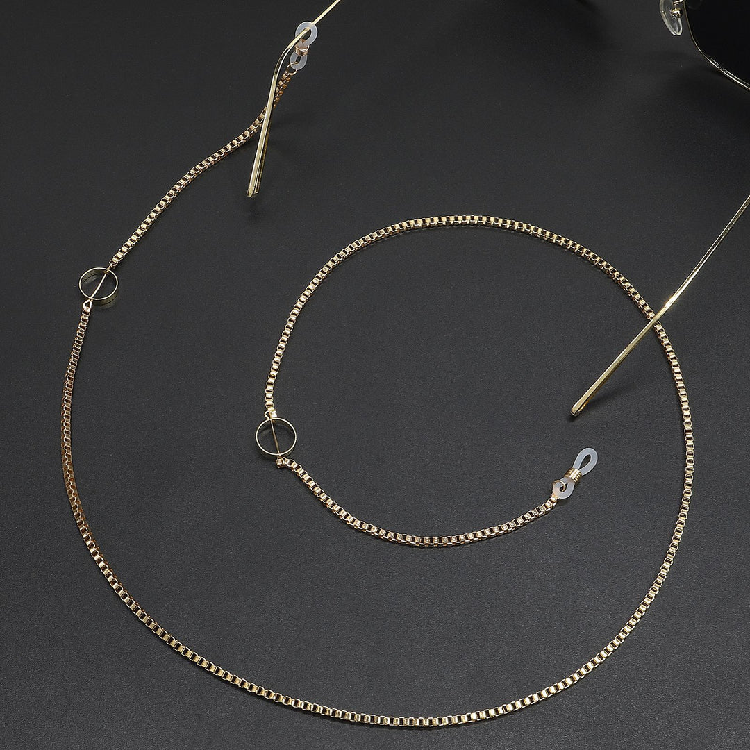 Fashionable Eyewear Chain Stornfield