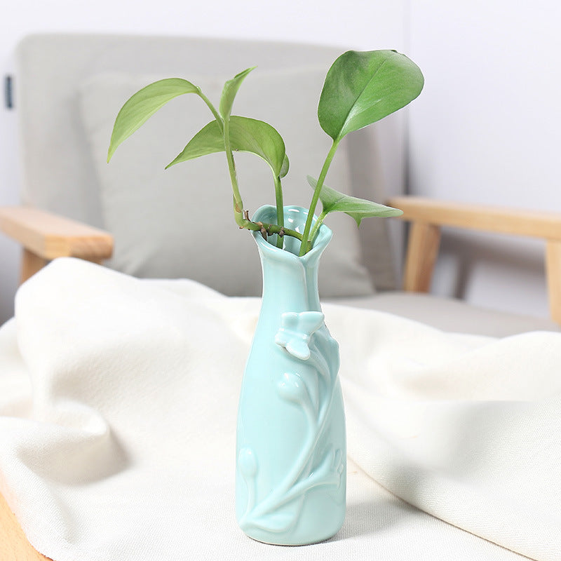 Ceramic Bud Vase Stornfeild