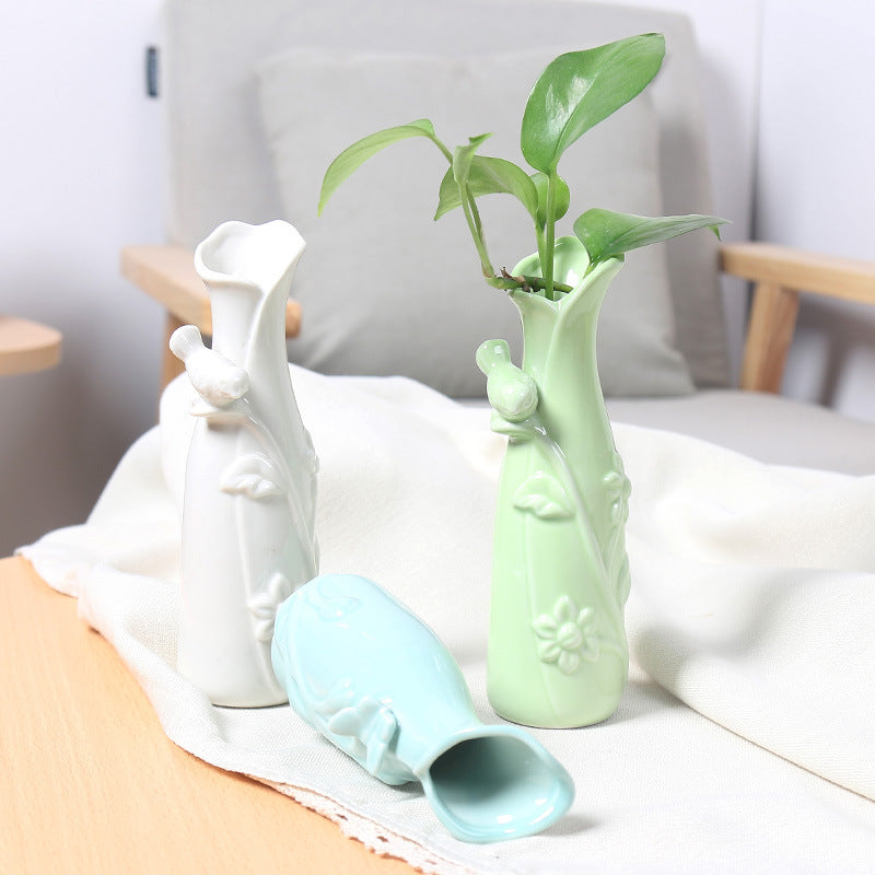 Ceramic Bud Vase Stornfeild