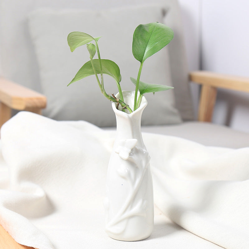 Ceramic Bud Vase Stornfeild