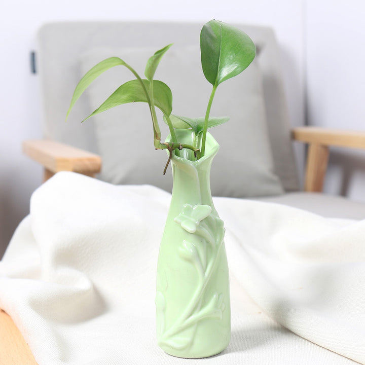 Ceramic Bud Vase Stornfeild