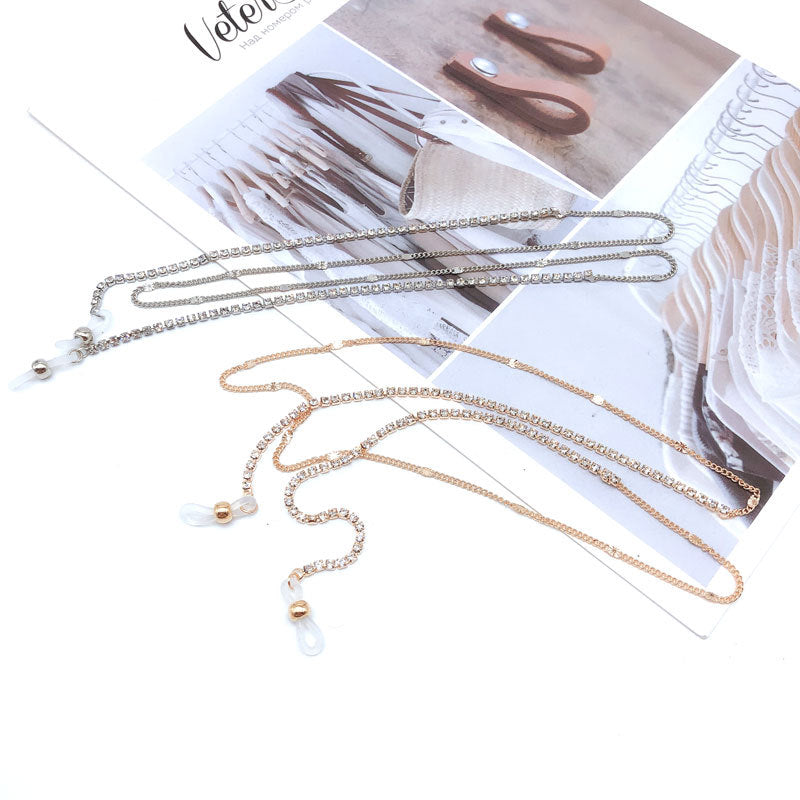 Deluxe Rhinestone Eyewear Chain Stornfield